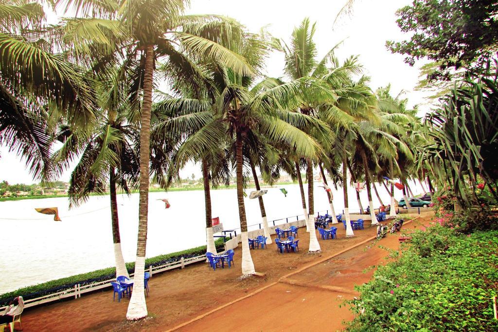 Hotel Napoleon Lagune Lomé Exteriér fotografie